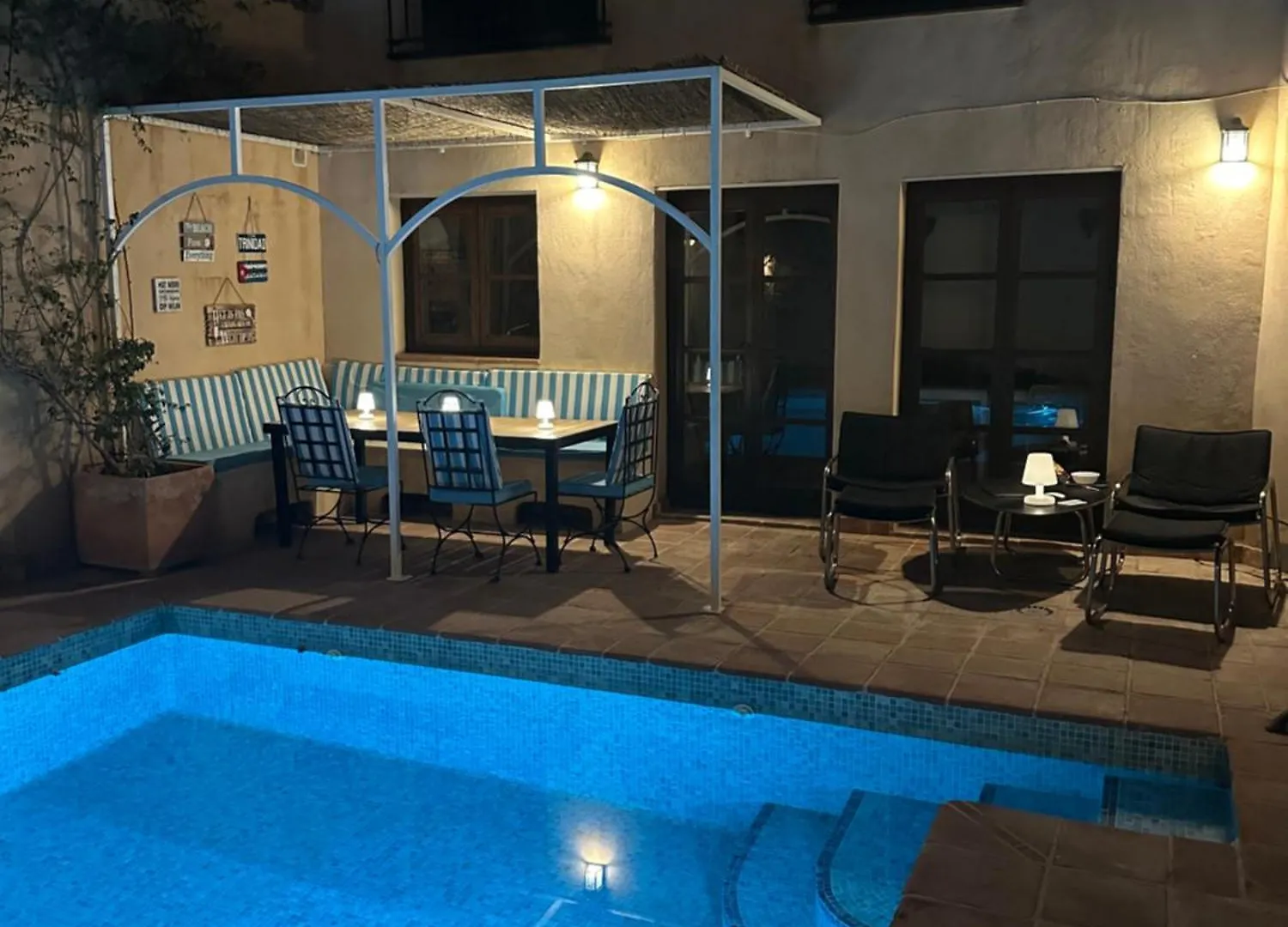 Casa Del Patio Bed and Breakfast Pinos del Valle 0*,