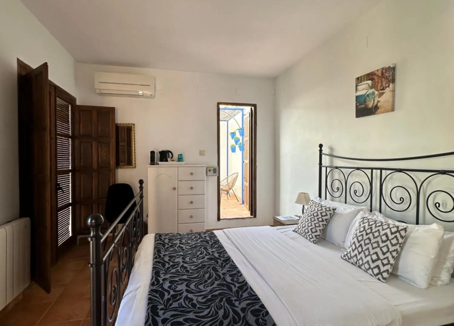 Casa Del Patio Bed and Breakfast Pinos del Valle